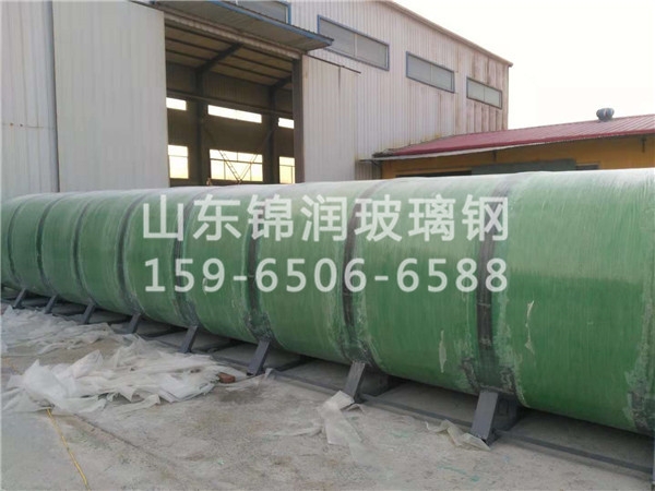 玻璃鋼運(yùn)輸罐.jpg